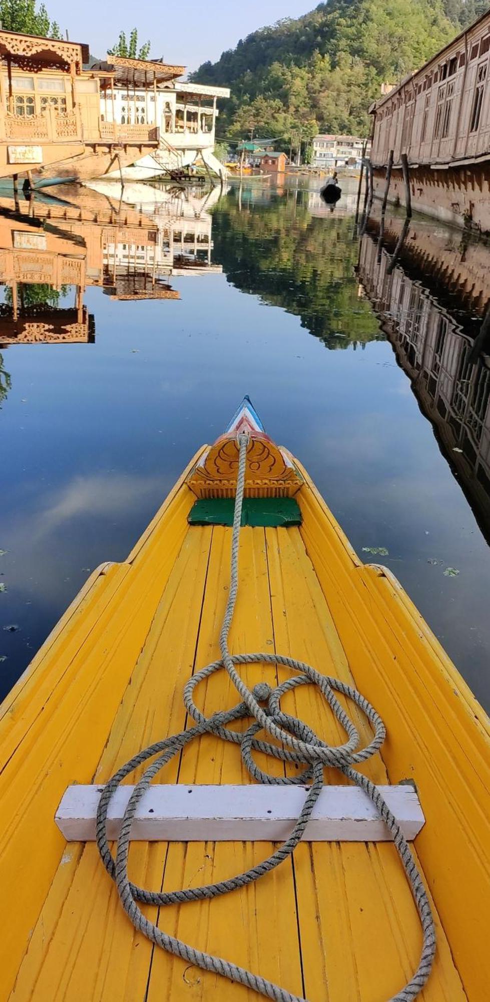 Heritage Amina Group Of Houseboats Hotel Srinagar  Bagian luar foto