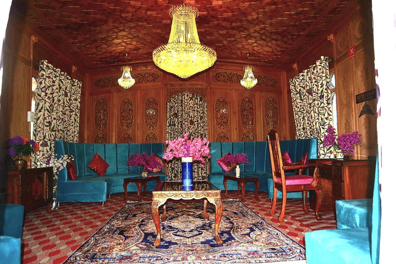 Heritage Amina Group Of Houseboats Hotel Srinagar  Bagian luar foto